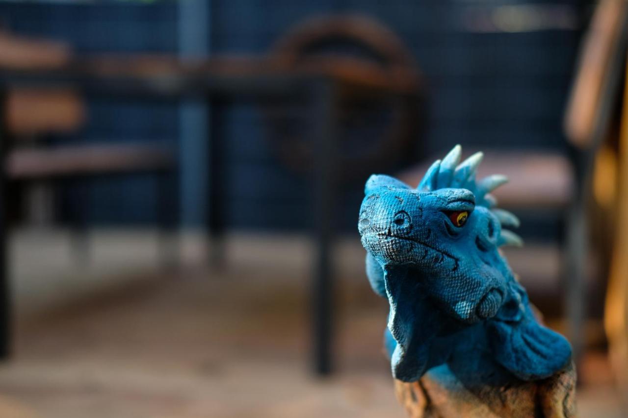 Iguana - Das Tiny Haus Am Reptilienzoo Reptilium Landau in der Pfalz Exteriör bild